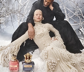 Luxus parfümök téli, elegáns kompozícióban prémium ajándékötletekhez, designer stílusban.