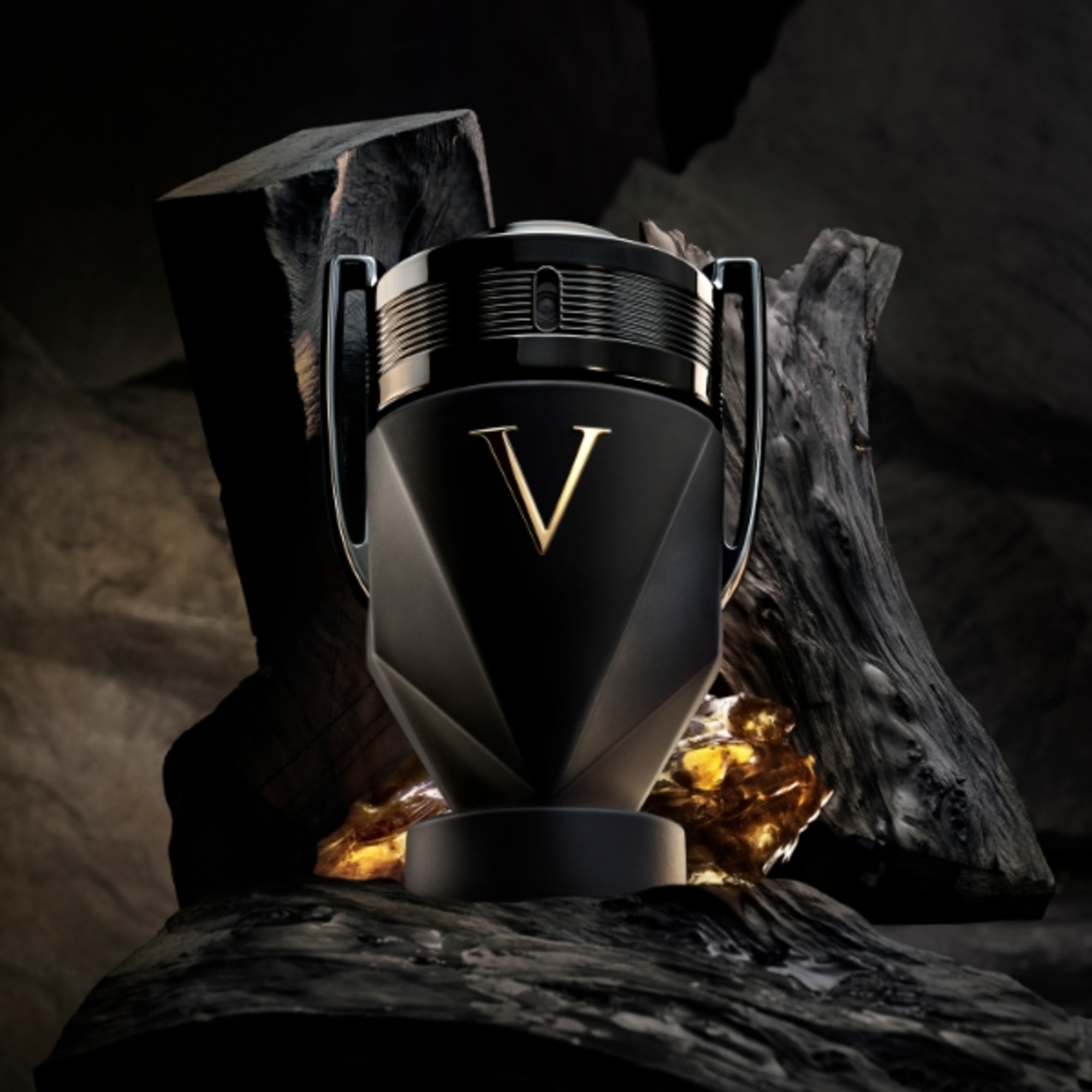 100 ML RABANNE INVICTUS Invictus Victory Absolu Parfum Intense 1 of 7