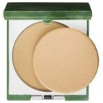  Clinique STAY MATTE POWDER Púder  1 of 1 Púder