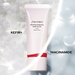30 ML SHISEIDO REVITALESSENCE REVITALESSENCE SKIN GLOW PRIMER  2 of 4 REVITALESSENCE SKIN GLOW PRIMER