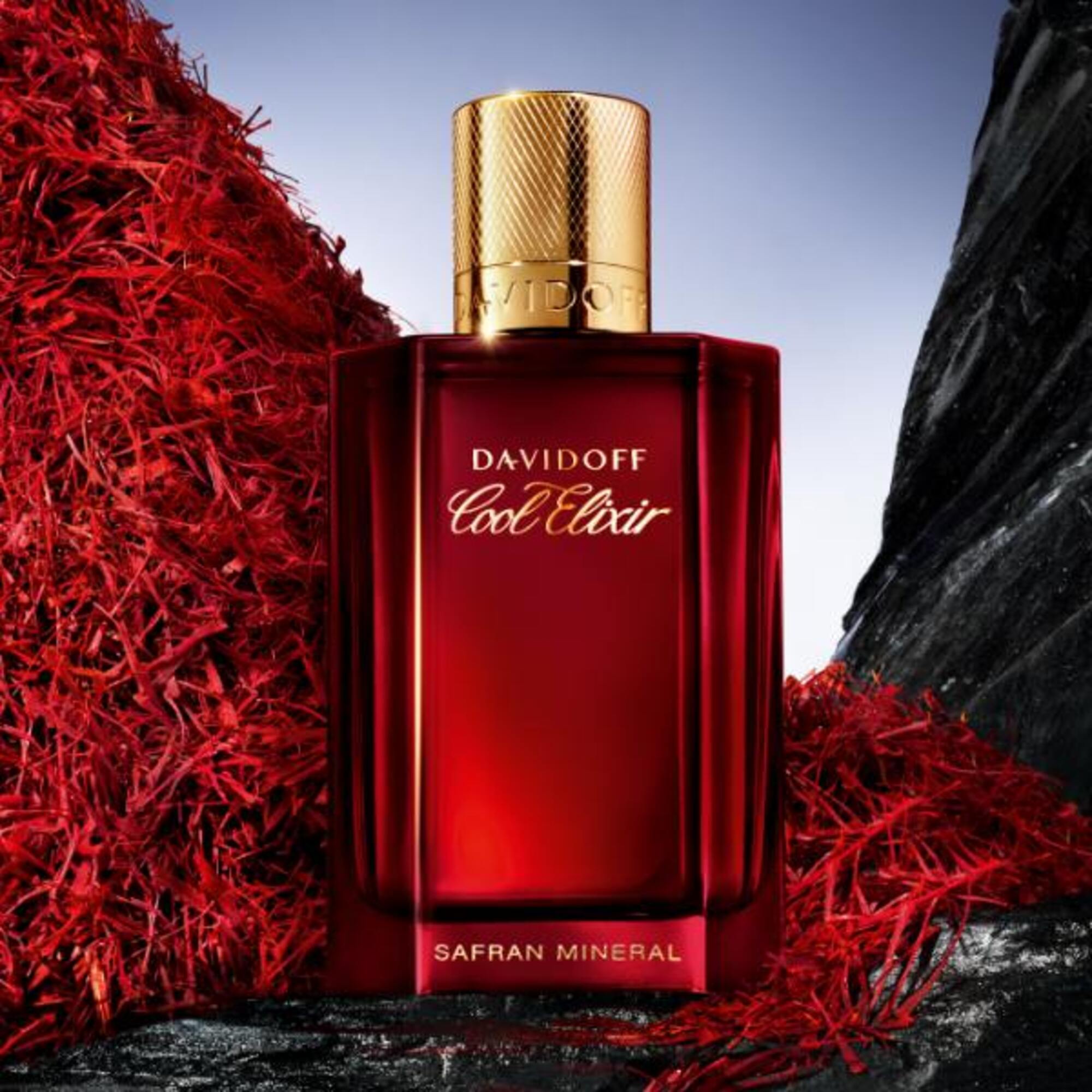 30 ML DAVIDOFF Cool Elixir Cool Elixir Safran Mineral Man Eau de Parfum 2 of 4 Cool Elixir Safran Mineral Man Eau de Parfum