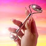  REAL TECHNIQUES Cryo Sculpt Facial Roller Cryo Sculpt Facial Roller Arcmasszírozó  3 of 3 Cryo Sculpt Facial Roller Arcmasszírozó