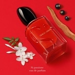 100 ML ARMANI Sí Si Passione Eau de Parfum  3 of 5 Si Passione Eau de Parfum