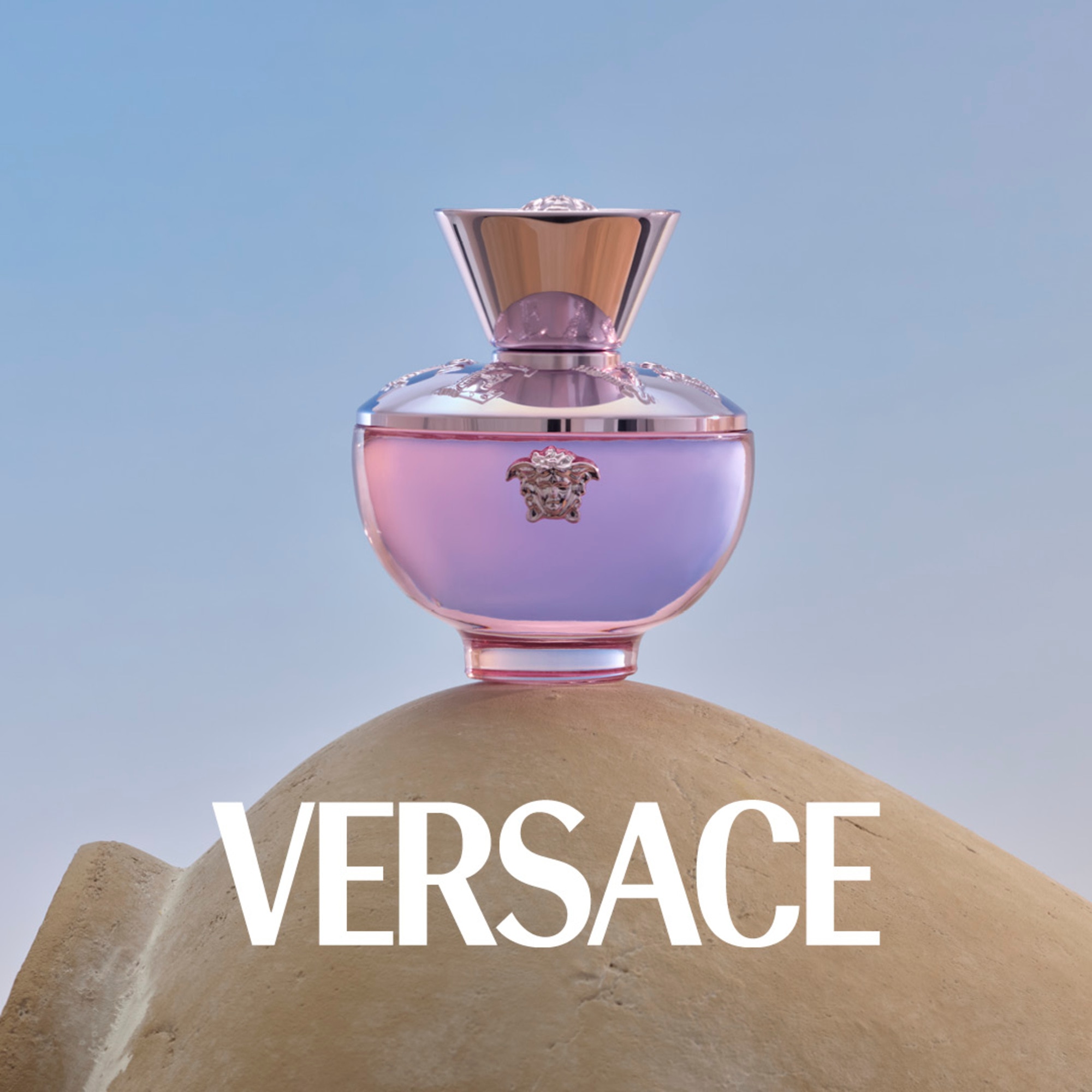 30 ML VERSACE Dylan Blush Pink Dylan Blush Pink Eau de Parfum  1 of 4 