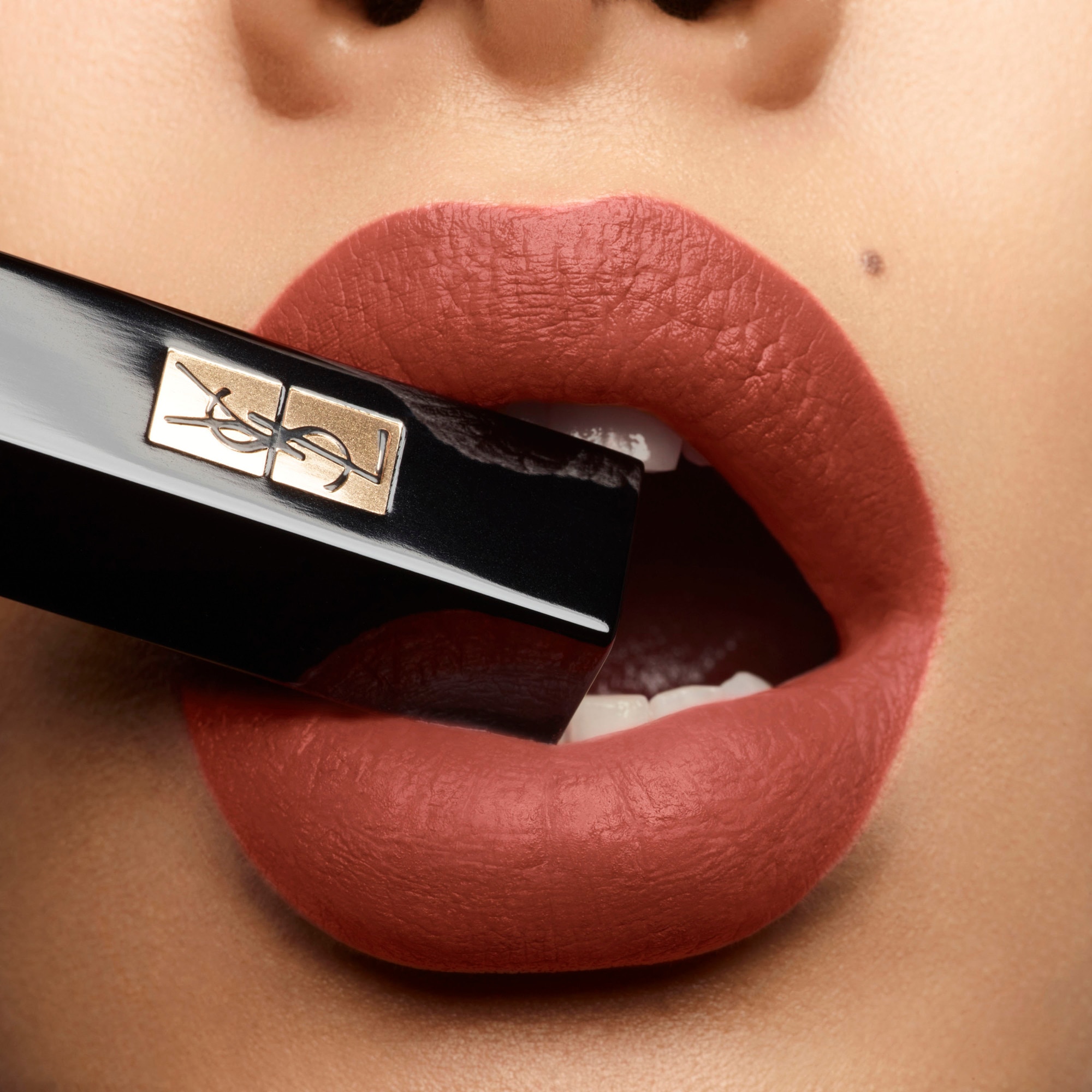 The Slim Velvet Radical matt ajakrúzs