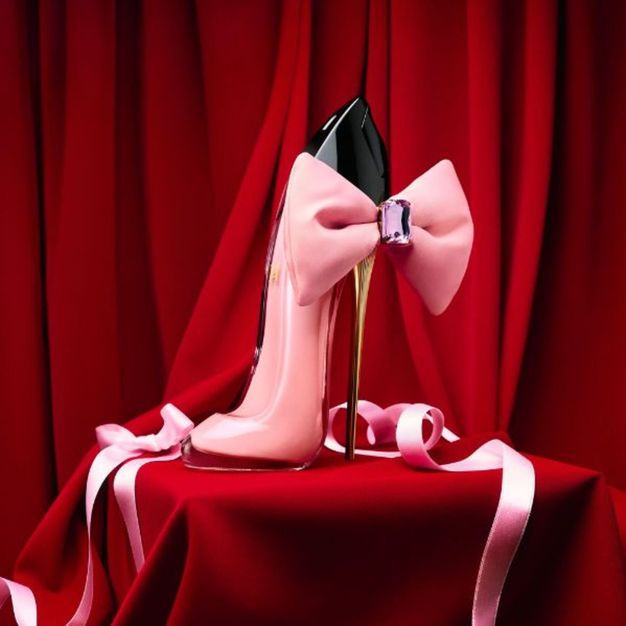 Good Girl Blush Bowtastic Eau de Parfum Collector Edition