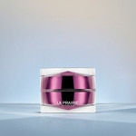 30 ML LA PRAIRIE Platinum Rare Platinum Rare Haute-Rejuvenation Arckrém 3 of 4 Platinum Rare Haute-Rejuvenation Arckrém