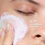 125 ML CLARINS Soothing Gentle Foaming Cleanser Bőrnyugtató Habzó Arclemosó 4 of 5 Bőrnyugtató Habzó Arclemosó