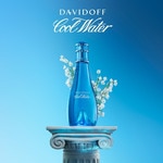 50 ML DAVIDOFF Cool Water Cool Water Woman Eau de Toilette 2 of 3 Cool Water Woman Eau de Toilette