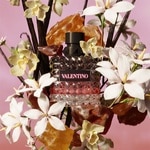 30 ML VALENTINO BORN IN ROMA BORN IN ROMA DONNA INTENSE Eau de Parfum 2 of 8 BORN IN ROMA DONNA INTENSE Eau de Parfum