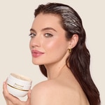 250 ML Marionnaud Premium Hair Care HAIRCARE Intenzíven regeneráló, helyreállító hajmaszk 5 of 7 Intenzíven regeneráló, helyreállító hajmaszk