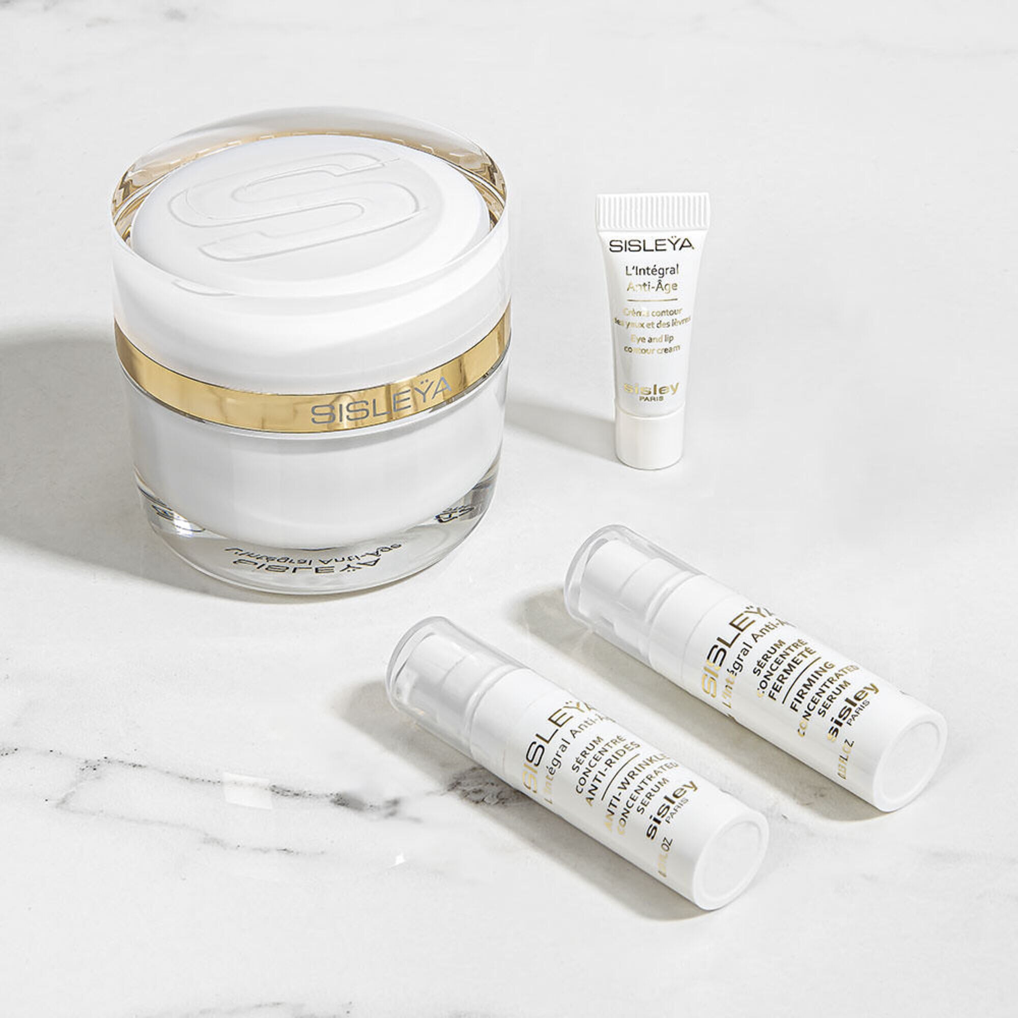 Sisleya L integral Anti age Face Discovery Program