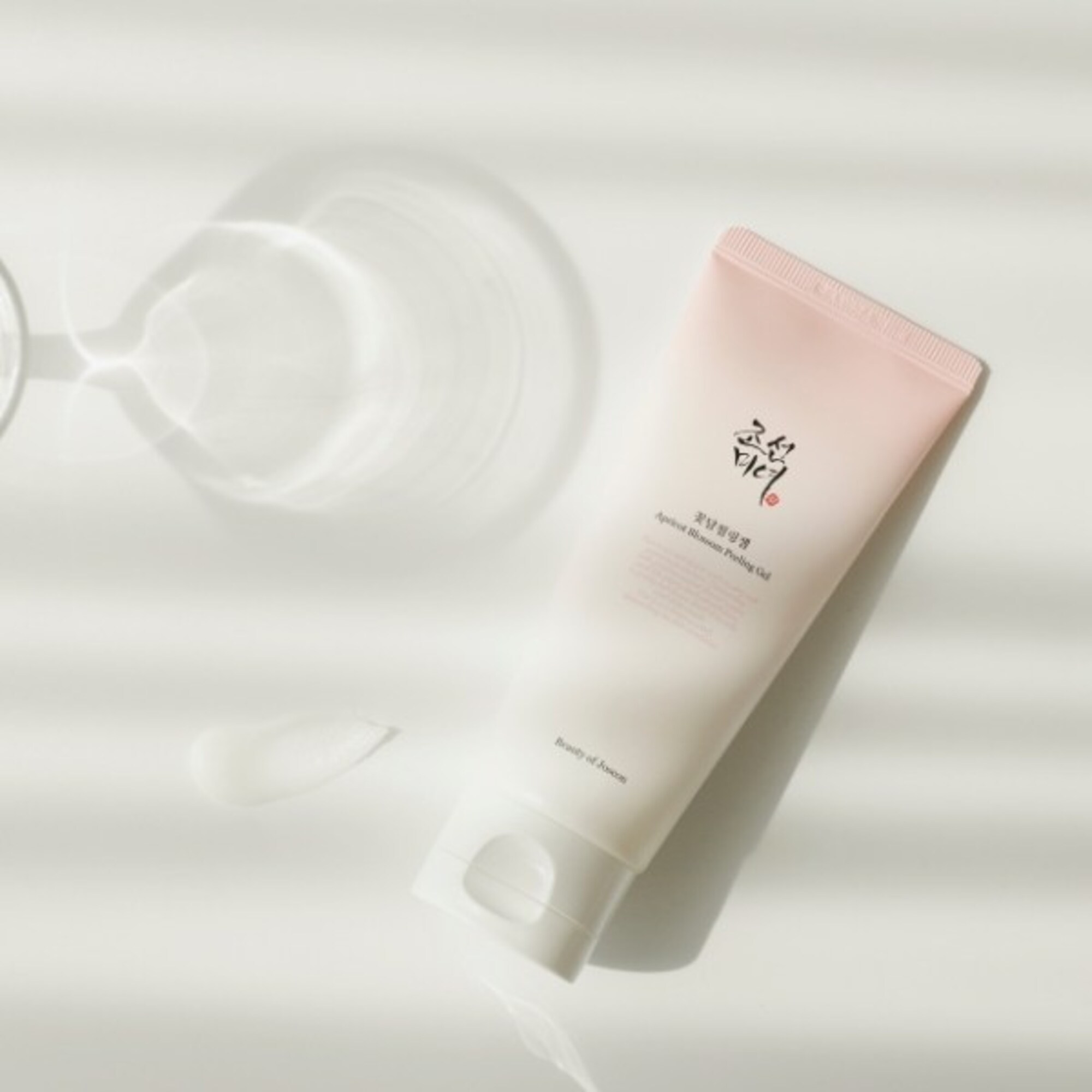 Hámlasztó arcgél Apricot Blossom