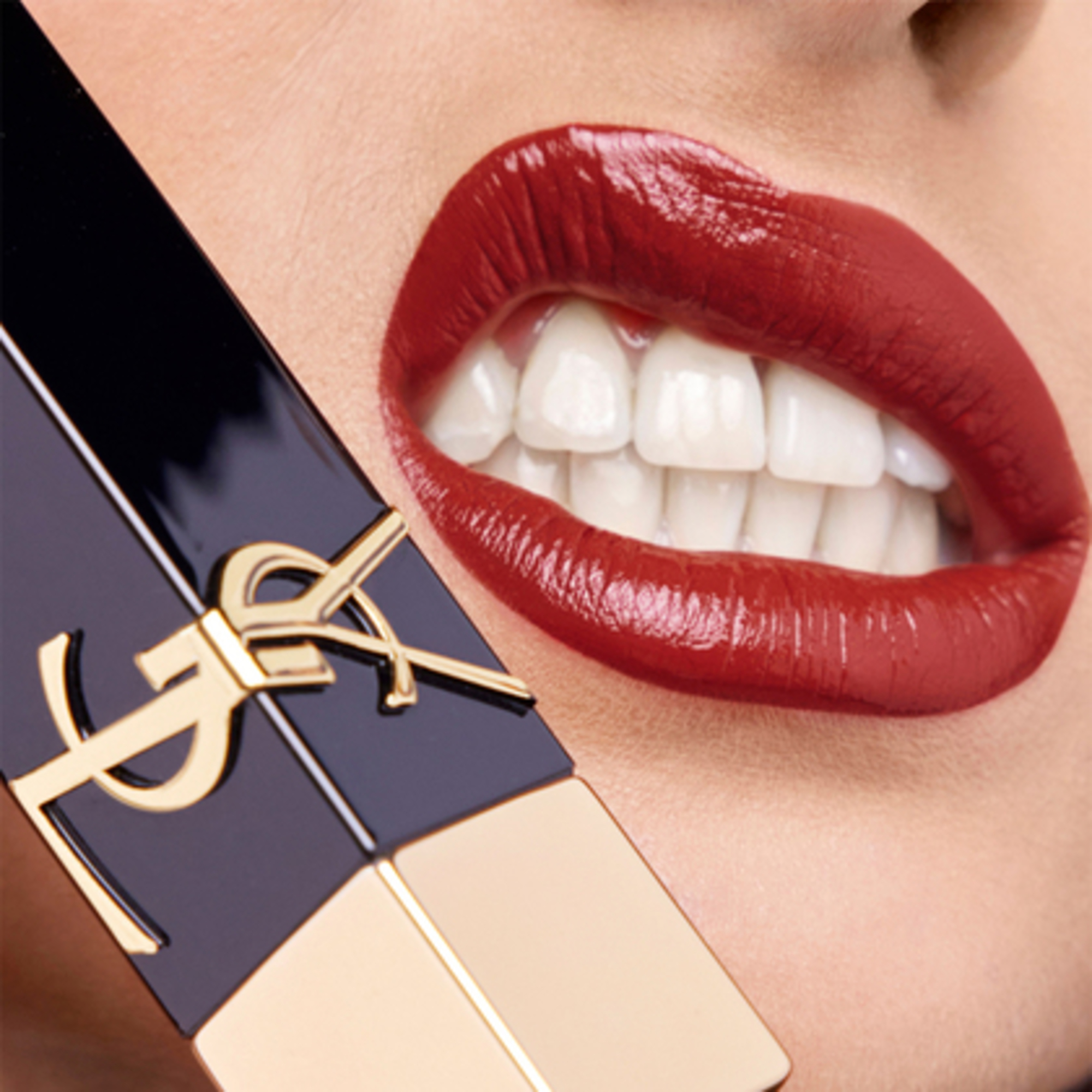 Rouge Pur Couture The Bold Rúzs