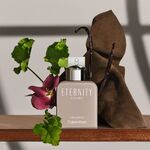 50 ML CALVIN KLEIN Eternity Eternity for Men Suede Essence Parfum Intense 6 of 8 Eternity for Men Suede Essence Parfum Intense