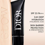 35 ML Dior  Dior Forever Skin Veil  5 of 8 Dior Forever Skin Veil