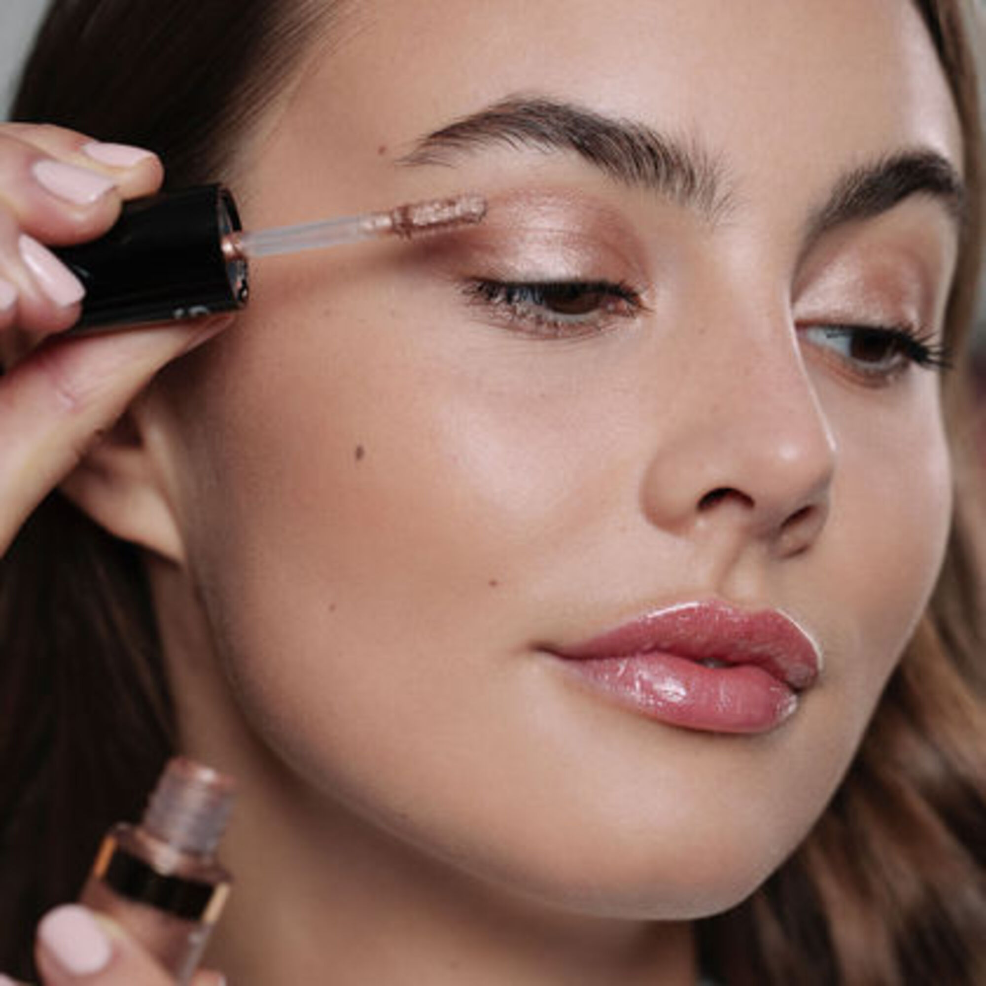 OMBRE ECLAT LIQUIDE Folyékony szemhéjfesték