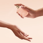 100 ML ARMANI Sí Si Nude Bloom Eau de Parfum 5 of 7 Si Nude Bloom Eau de Parfum