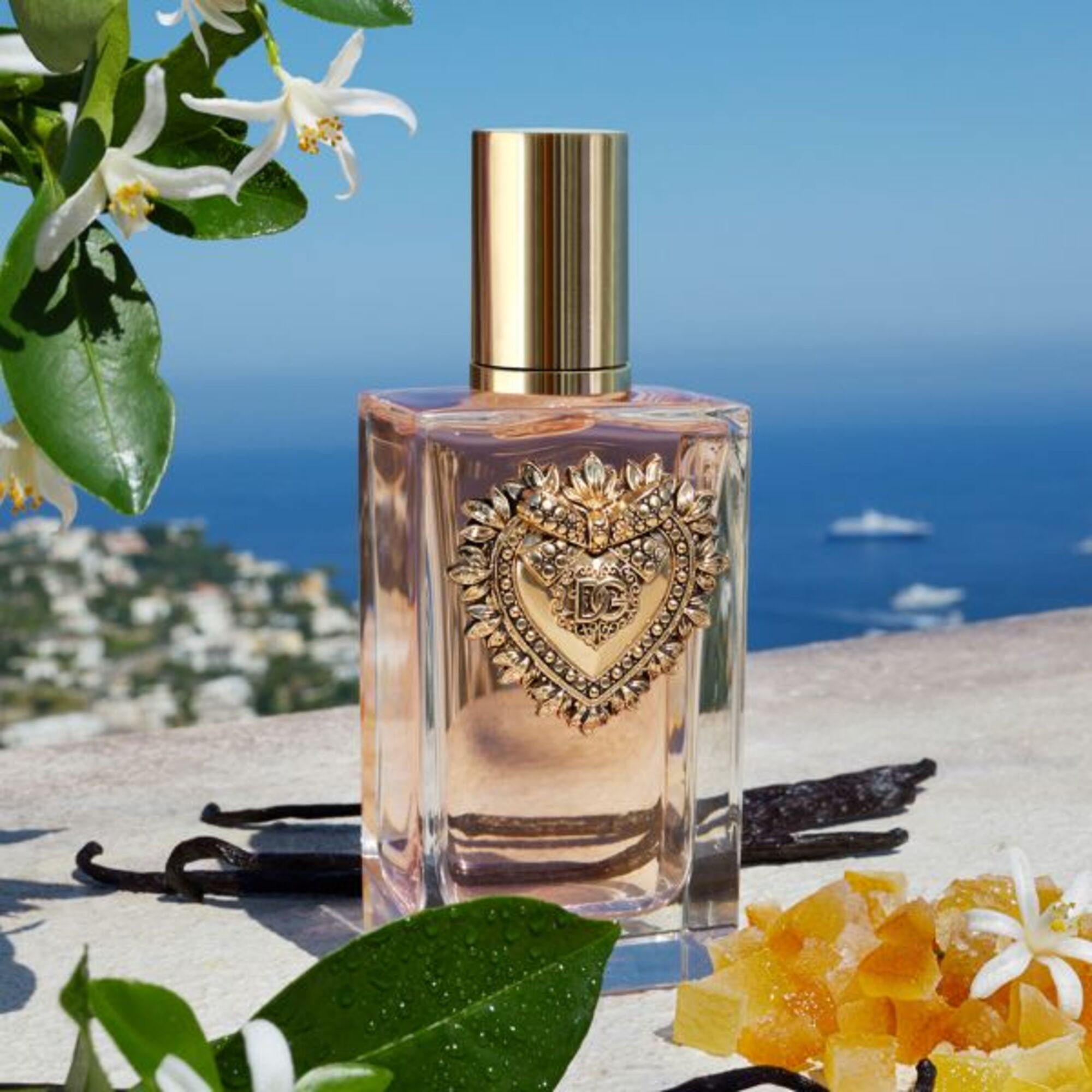 100 ML Dolce & Gabbana Devotion Devotion Eau de Parfum 2 of 8 Devotion Eau de Parfum