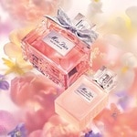 30 ML Dior Miss Dior Miss Dior Eau de Parfum Hair Mist 2 of 3 Miss Dior Eau de Parfum Hair Mist