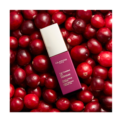 LIP COMFORT OIL Intenzív szinu szajfenyolaj