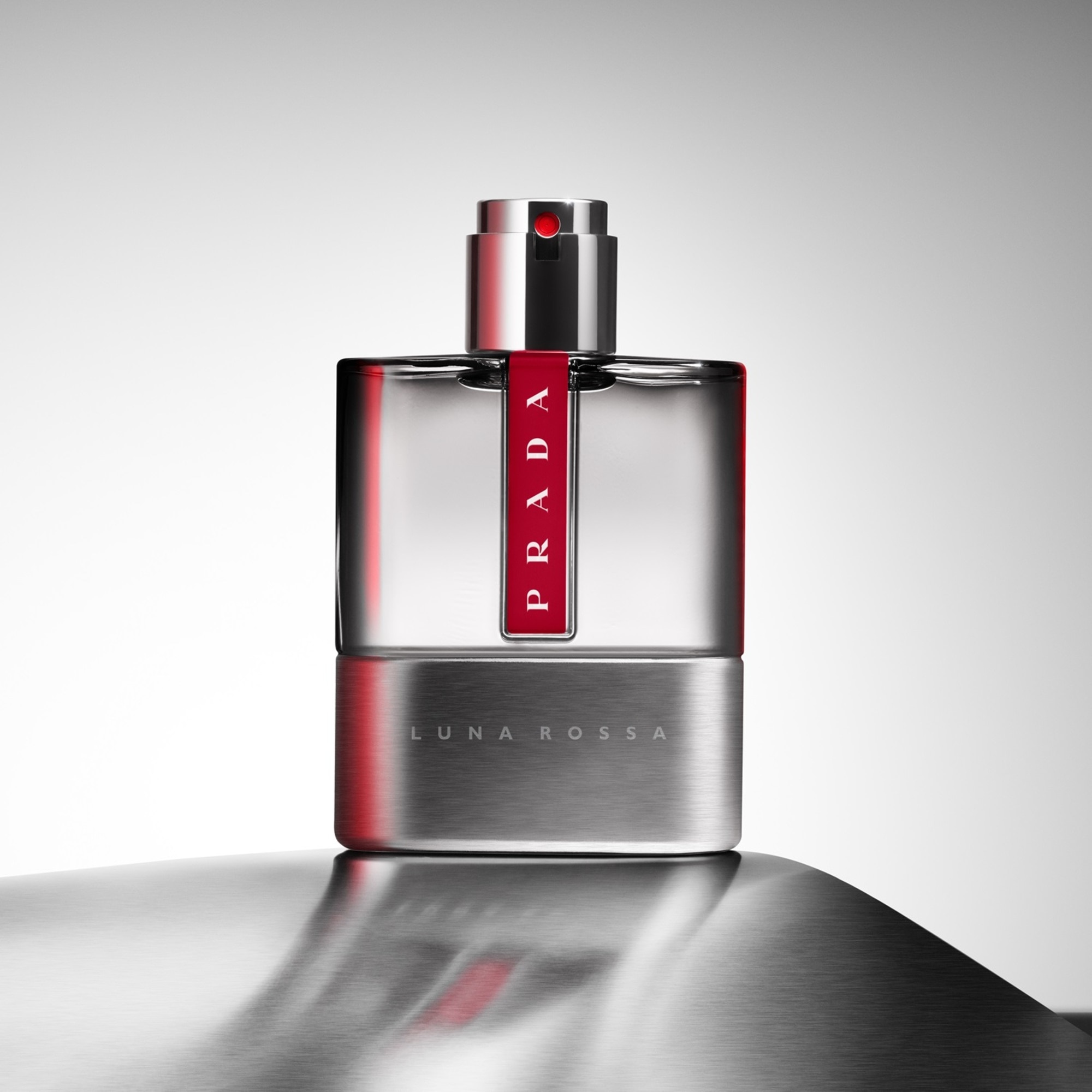100 ML PRADA LUNA ROSSA Eau de toilette LUNA ROSSA 1 of 3
