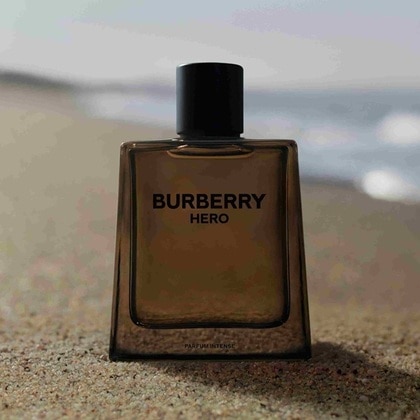 Burberry Hero Parfum Intense