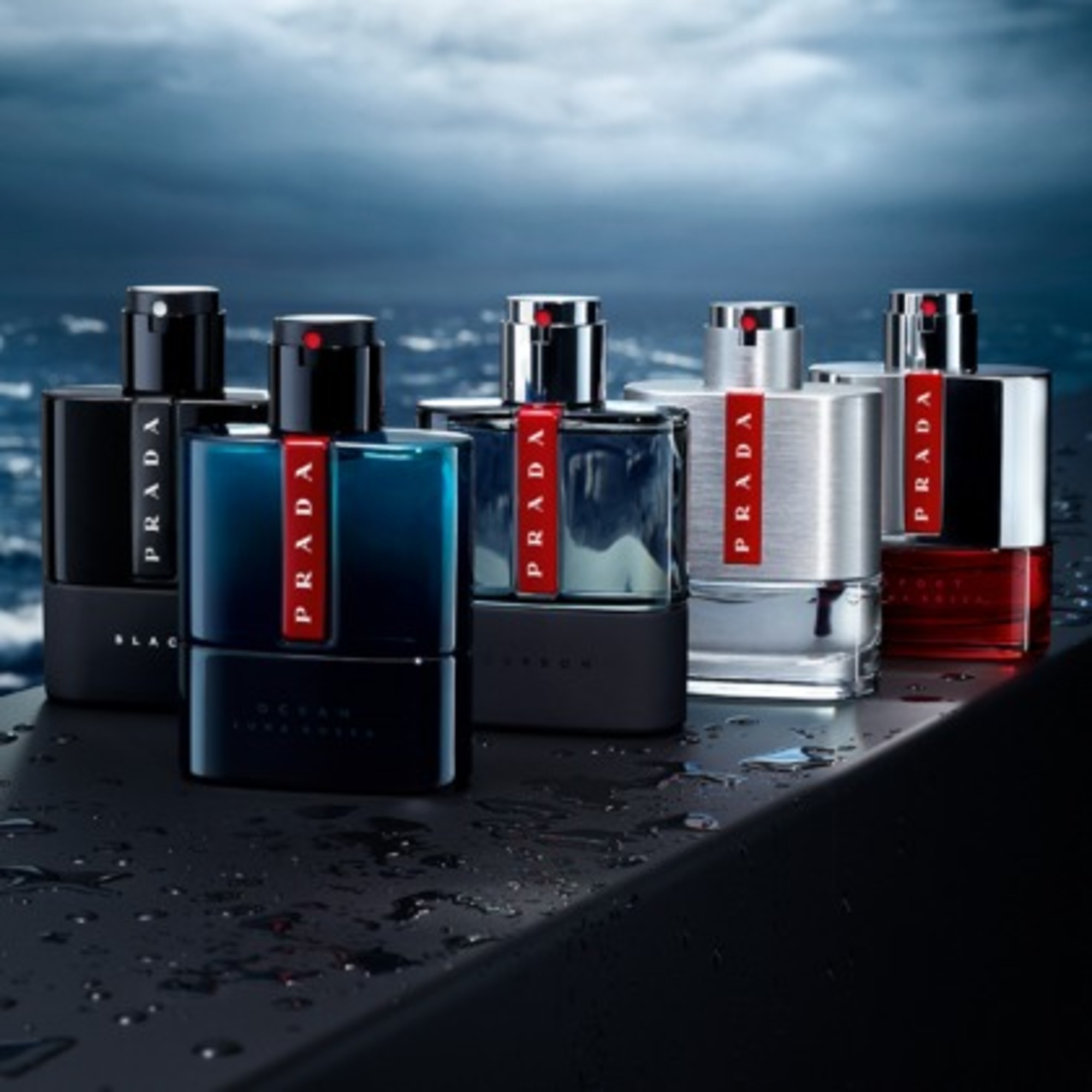 100 ML PRADA Luna Rossa PRADA LUNA ROSSA OCEAN Eau de Toilette  2 of 3 PRADA LUNA ROSSA OCEAN Eau de Toilette