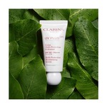 30 ML CLARINS UV PLUS UV Plus Day Screen Translucent Arcápoló  2 of 3 UV Plus Day Screen Translucent Arcápoló