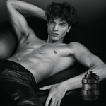 50 ML VIKTOR & ROLF SPICEBOMB SPICEBOMB DARK LEATHER Eau de Parfum 4 of 5 SPICEBOMB DARK LEATHER Eau de Parfum